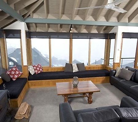 Eagles Nest Villa Mount Hotham Kamer foto